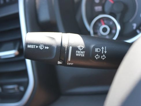 Used 2023 RAM 1500 Big Horn RWD image 38