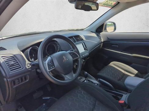Used 2024 Mitsubishi Outlander Sport ES AWD/4WD image 18