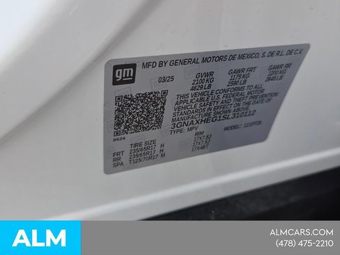Used 2025 Chevrolet Equinox LT FWD image 8