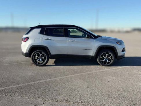 New 2026 Jeep Compass Limited image 14