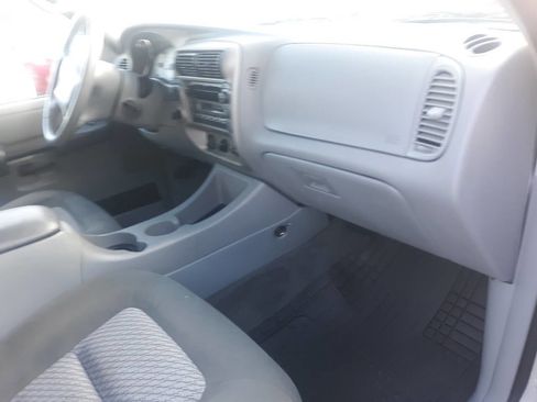 Used 2003 Ford Explorer Sport XLS image 18