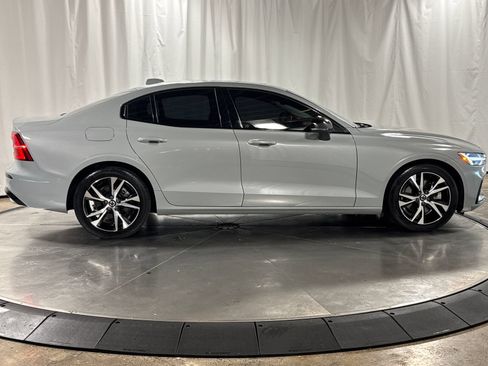 Used 2024 Volvo S60 B5 Core FWD image 6