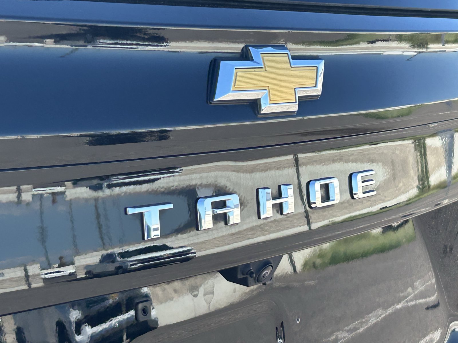 Used 2025 Chevrolet Tahoe LT AWD/4WD image 9