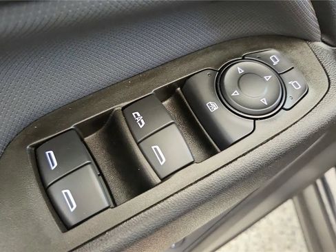 Used 2023 Chevrolet Equinox RS AWD/4WD image 23