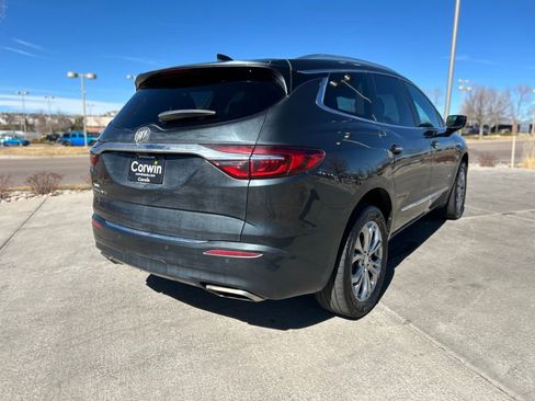 Used 2021 Buick Enclave Avenir w/ Avenir Technology Package AWD/4WD image 10