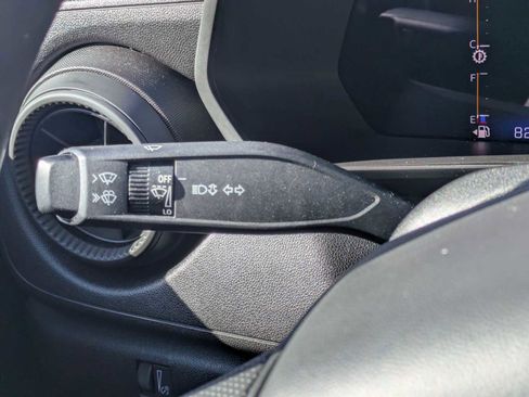 Used 2023 Chevrolet Colorado Trail Boss w/ Technology Package AWD/4WD image 27