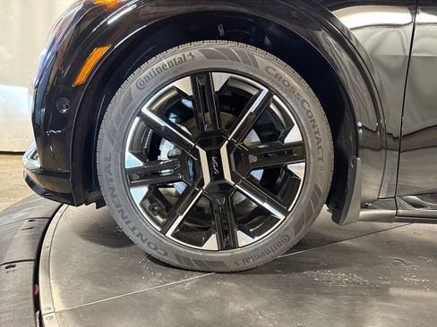 New 2025 Kia EV6 GT-Line image 2