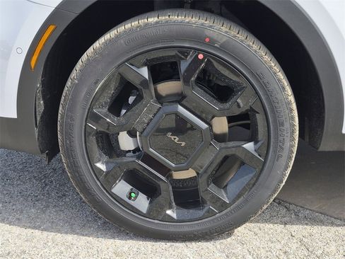 New 2026 Kia Sorento SX image 7