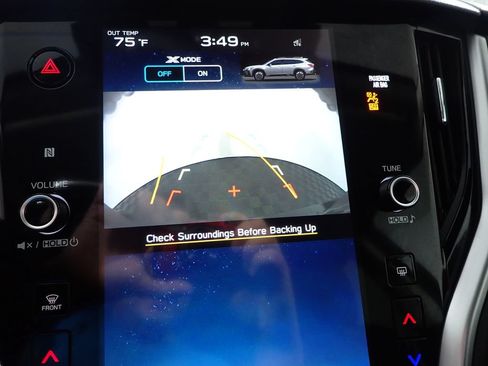 Used 2023 Subaru Outback Premium AWD/4WD image 4