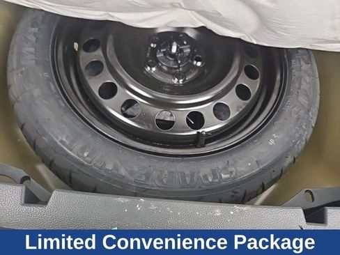 Used 2022 Ford Explorer Limited w/ Limited Technology Package image 30