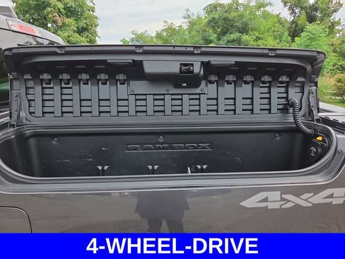Used 2019 RAM 1500 Big Horn AWD/4WD image 25