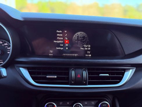 Used 2018 Alfa Romeo Stelvio AWD w/ Convenience Package image 22