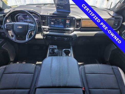 Used 2024 Chevrolet Silverado 1500 High Country w/ Technology Package AWD/4WD image 16
