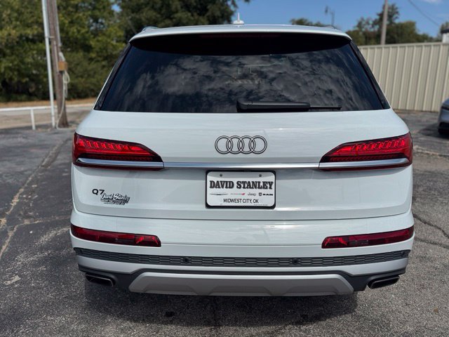 Used 2025 Audi Q7 3.0T Premium AWD/4WD image 5