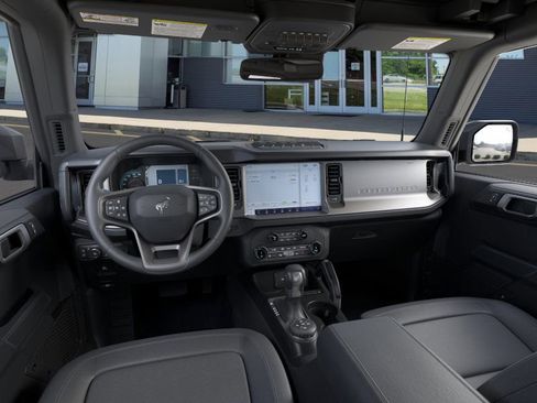 New 2025 Ford Bronco Badlands image 10
