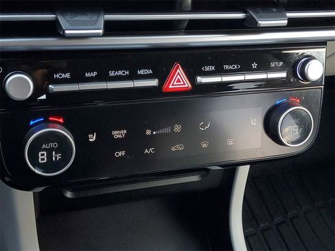 Used 2025 Hyundai Tucson SEL image 20