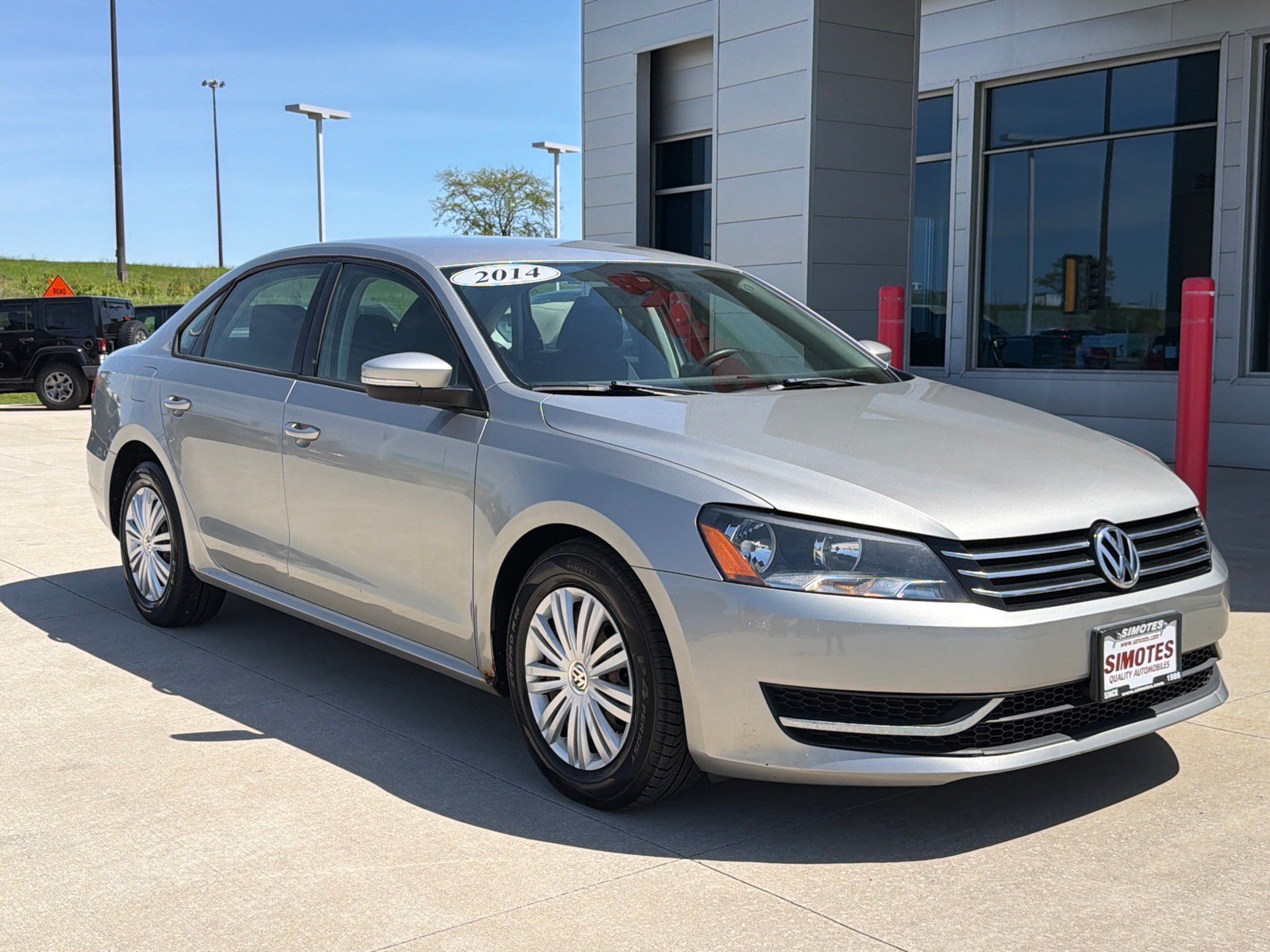 Used 2014 Volkswagen Passat 1.8T FWD image 2