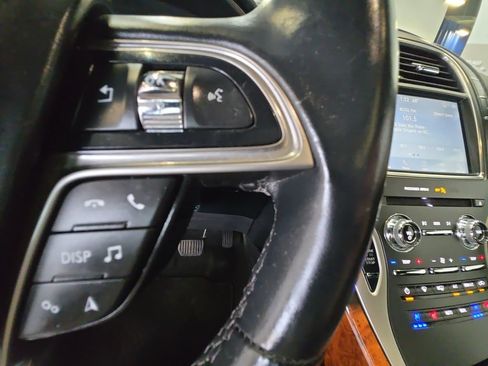 Used 2020 Lincoln Nautilus Reserve w/ Equipment Group 202A AWD/4WD image 19
