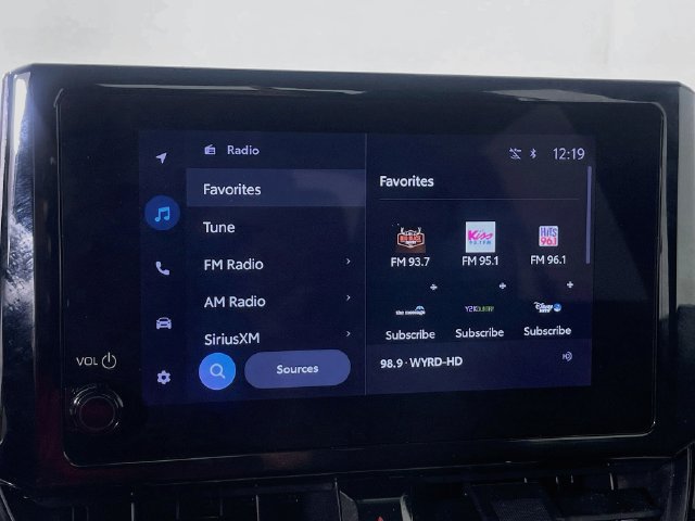 Used 2025 Toyota Corolla LE w/ Convenience Package FWD image 15