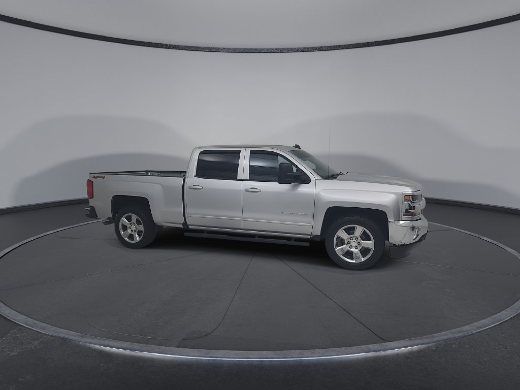 Used 2018 Chevrolet Silverado 1500 LT w/ All Star Edition AWD/4WD image 2