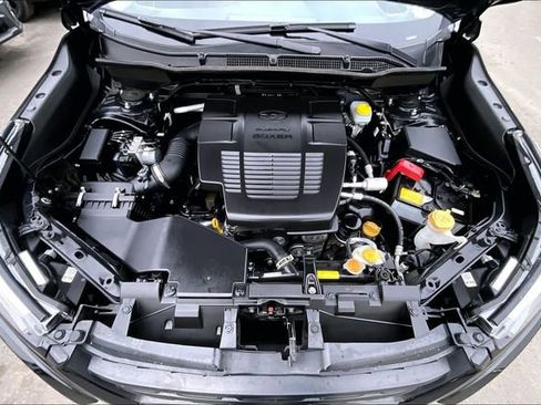 Used 2022 Subaru Forester Touring image 10