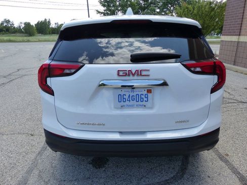 Used 2020 GMC Terrain SLE AWD/4WD image 8