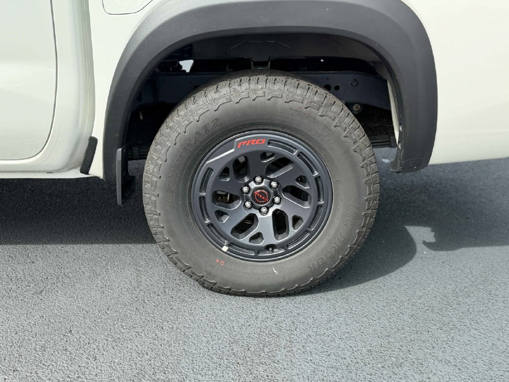 Used 2026 Nissan Frontier PRO-4X AWD/4WD image 14