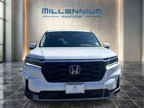 Used 2023 Honda Pilot EX-L image 8