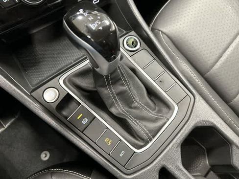 Used 2024 Volkswagen Jetta SE FWD image 24