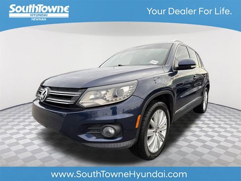 Used 2016 Volkswagen Tiguan SE image 1
