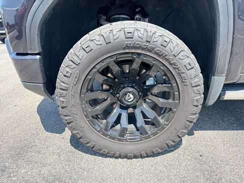 Used 2023 GMC Sierra 1500 Denali Ultimate AWD/4WD image 10