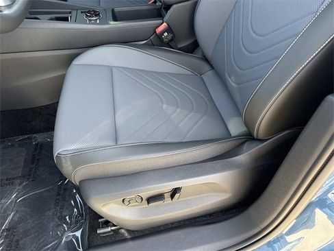 New 2026 Volkswagen Tiguan SE R-Line image 15