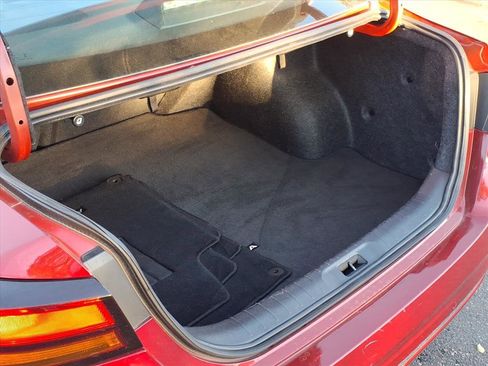 Used 2024 Nissan Altima 2.5 SV image 10