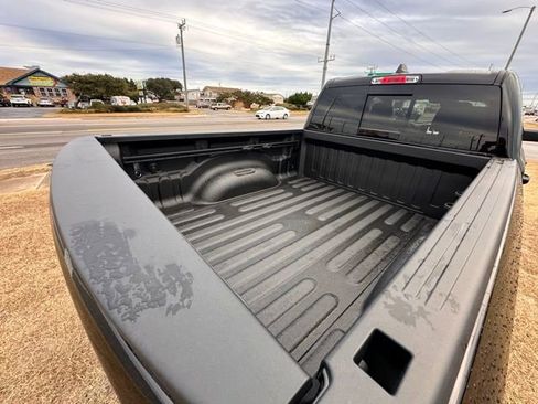 Used 2025 RAM 1500 Big Horn AWD/4WD image 13
