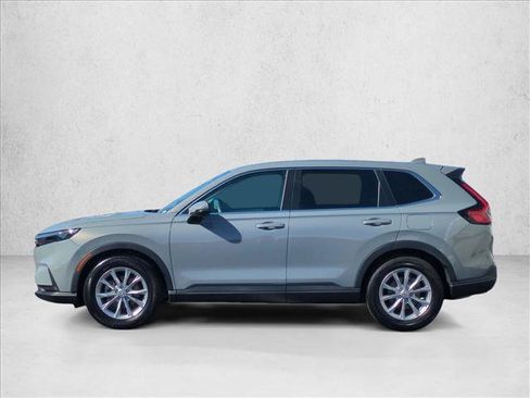 Used 2025 Honda CR-V EX image 9