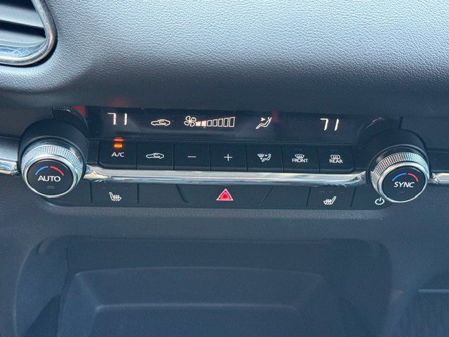 Used 2024 MAZDA CX-30 AWD 2.5 S w/ Preferred Package image 16
