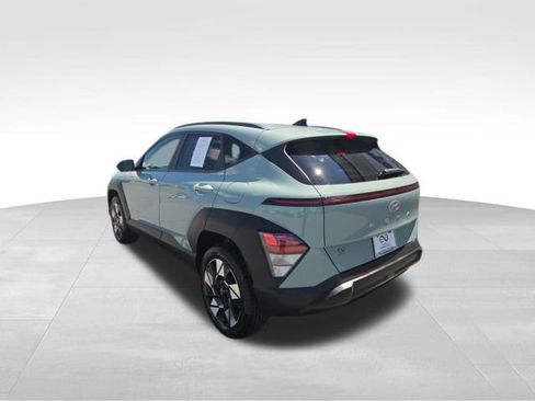 Used 2024 Hyundai Kona SEL AWD/4WD image 6