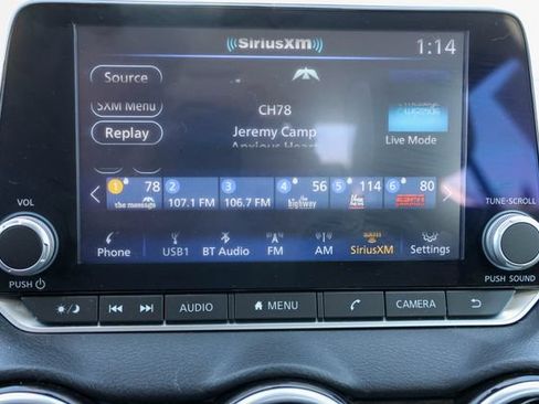 Used 2024 Nissan Sentra SR w/ SR Premium Package FWD image 24