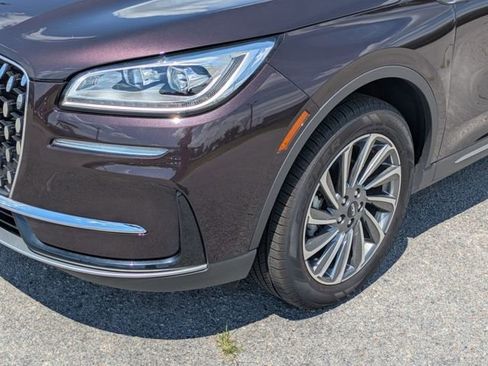 Used 2023 Lincoln Corsair Reserve AWD/4WD image 9
