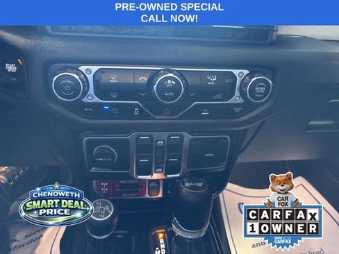 Used 2024 Jeep Wrangler Unlimited AWD/4WD image 10
