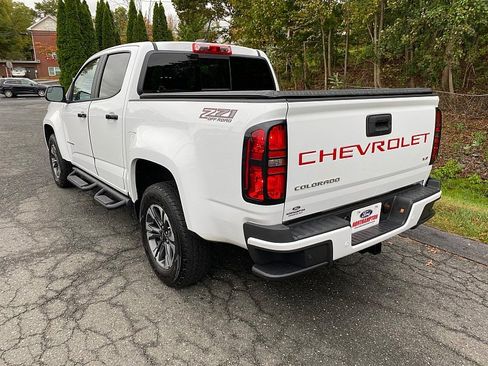 Used 2022 Chevrolet Colorado Z71 image 6