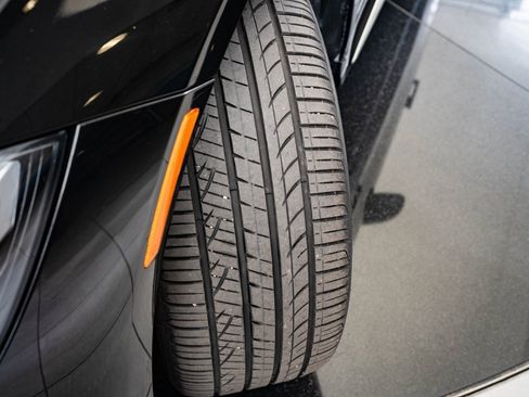 Certified 2022 Mercedes-Benz S 500 4MATIC image 38