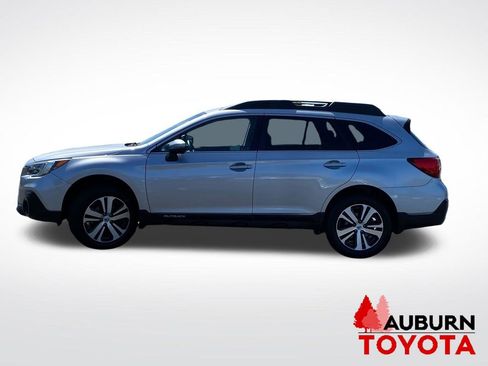 Used 2018 Subaru Outback 2.5i Limited AWD/4WD image 6