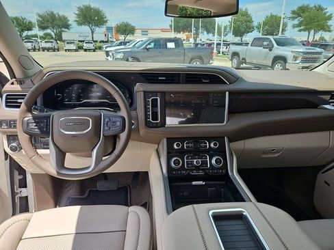 Used 2023 GMC Yukon Denali w/ Max Trailering Package AWD/4WD image 19