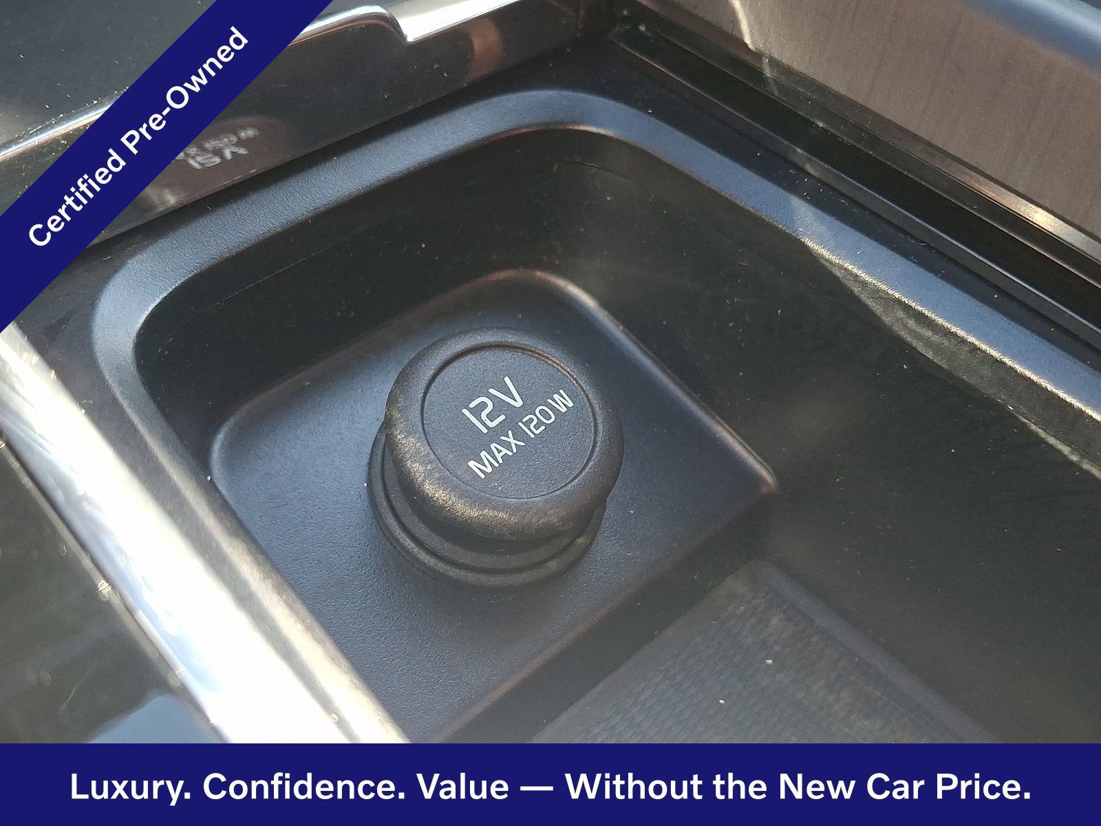 Certified 2024 Volvo XC60 B5 Core w/ Protection Package Premier AWD/4WD image 27