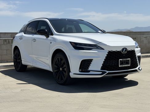 New 2026 Lexus RX 500h F Sport AWD/4WD image 2