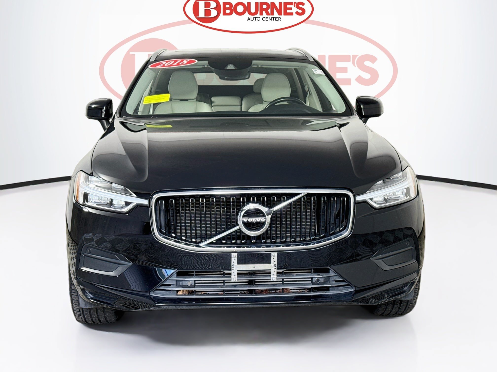 Used 2019 Volvo XC60 T5 Momentum w/ Multimedia Package AWD/4WD image 6