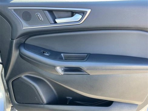 Used 2024 Ford Edge SEL w/ Convenience Package image 24