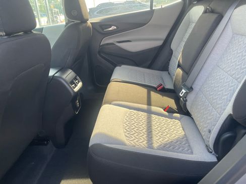 Used 2023 Chevrolet Equinox LT FWD image 20