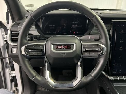 Certified 2025 GMC Acadia Elevation image 11